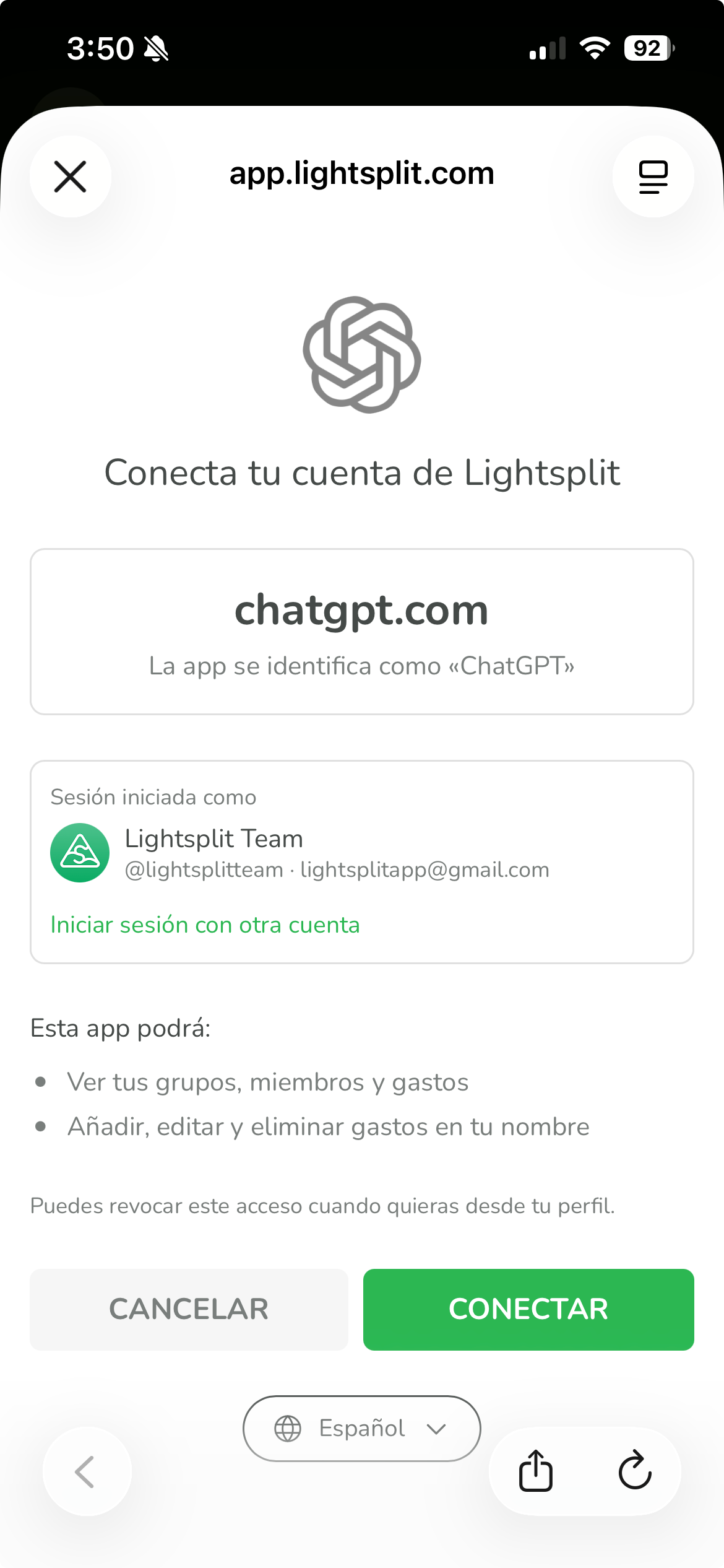 Pantalla Conecta tu cuenta de Lightsplit con la sesión iniciada, chatgpt.com, los permisos y el botón CONECTAR